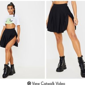 Black pleated victory tennis skirt brand new